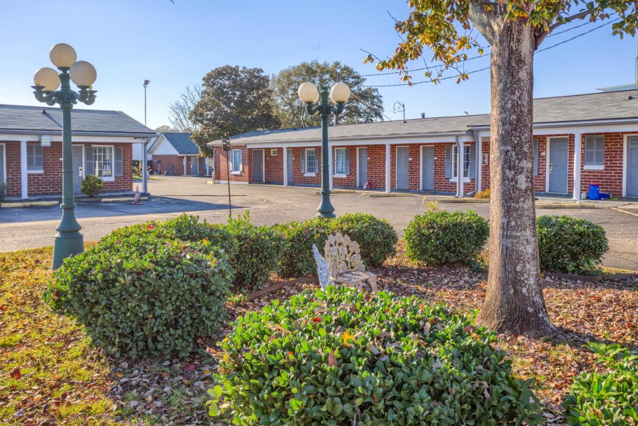 Adams Inn Dothan Exteriér fotografie